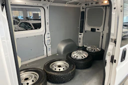 Valkoinen Peugeot BOXER 2023 kuva 19.