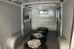 Valkoinen Peugeot BOXER 2023 kuva 22.