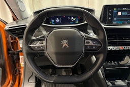 oranssi Peugeot e-2008 2020 kuva 14.