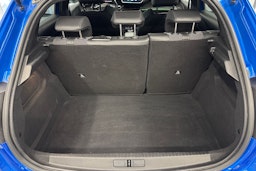sininen Peugeot e-208 2021 kuva 27.