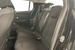 Musta Peugeot e-208 2021 kuva 10.