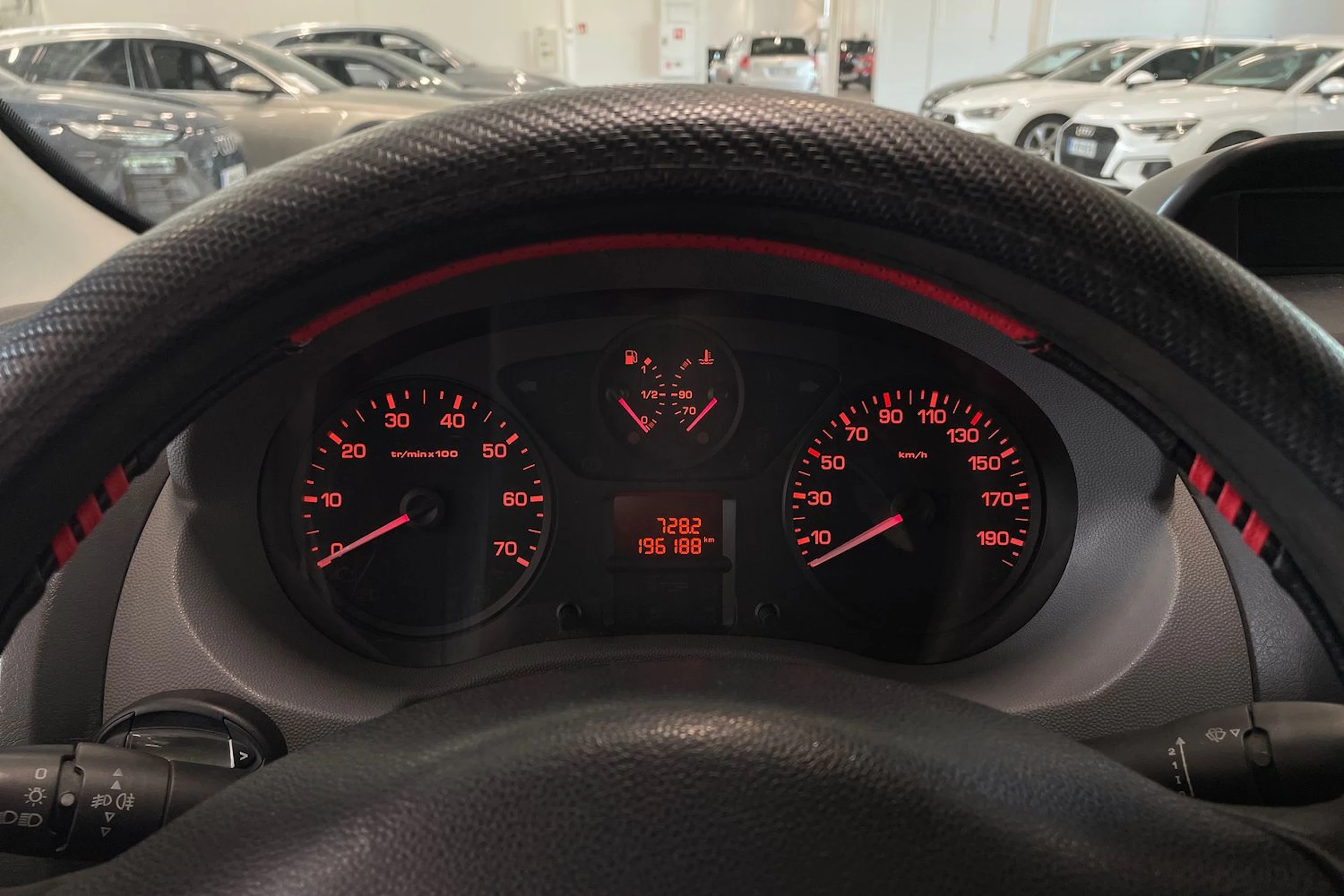 valkoinen Peugeot Expert 2012 kuva 15.