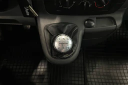 valkoinen Peugeot Expert 2012 kuva 20.