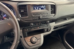 valkoinen Peugeot Expert 2018 kuva 10.