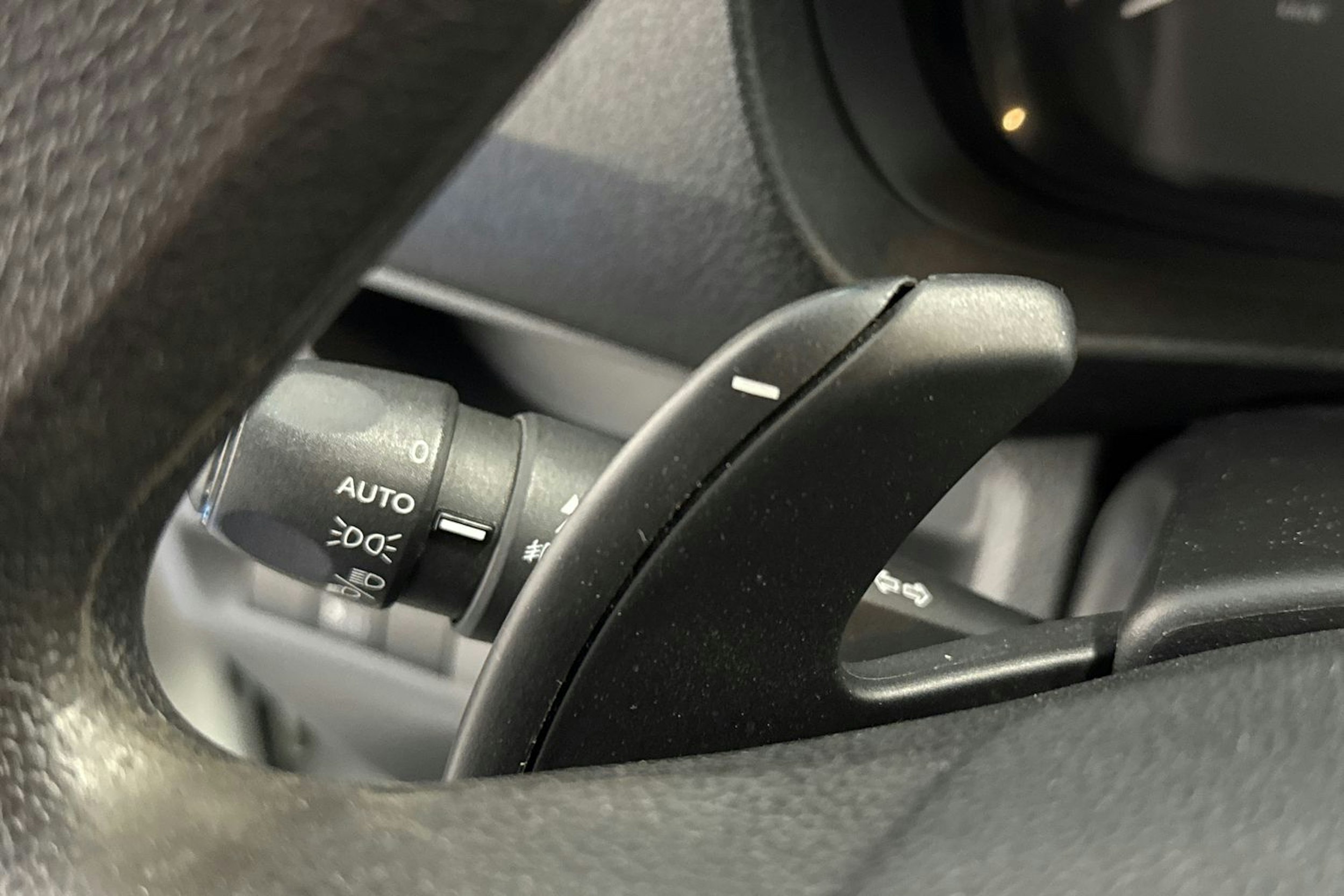 valkoinen Peugeot Expert 2018 kuva 14.