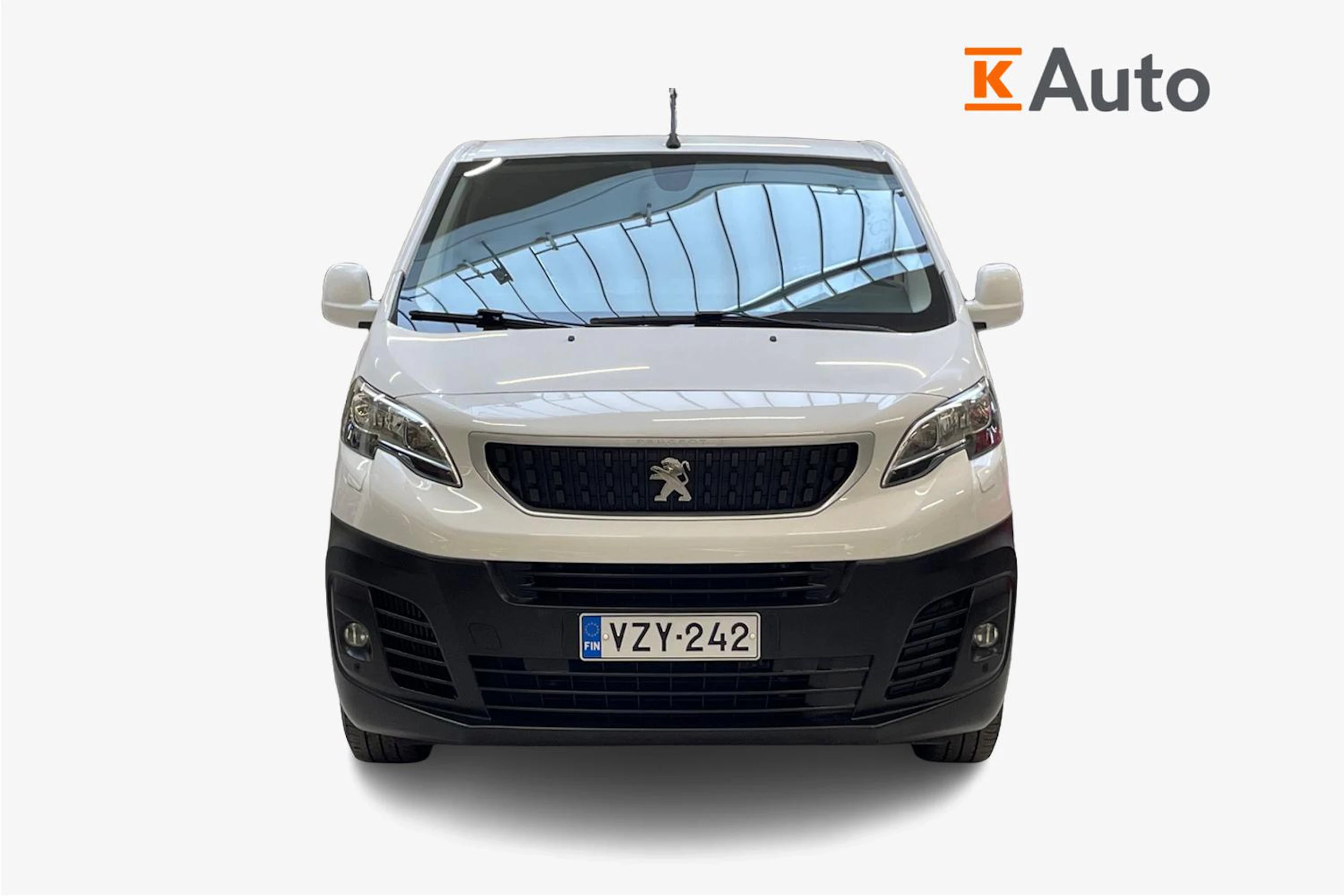 valkoinen Peugeot Expert 2018 kuva 5.