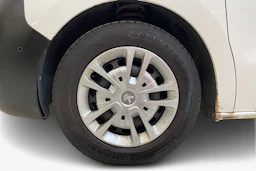 valkoinen Peugeot Expert 2018 kuva 11.