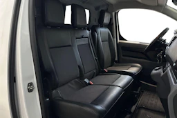 valkoinen Peugeot Expert 2018 kuva 11.