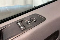 valkoinen Peugeot Expert 2018 kuva 17.