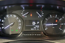 valkoinen Peugeot Expert 2018 kuva 21.