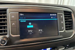valkoinen Peugeot Expert 2018 kuva 24.
