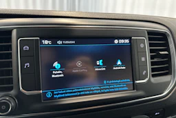 valkoinen Peugeot Expert 2018 kuva 26.