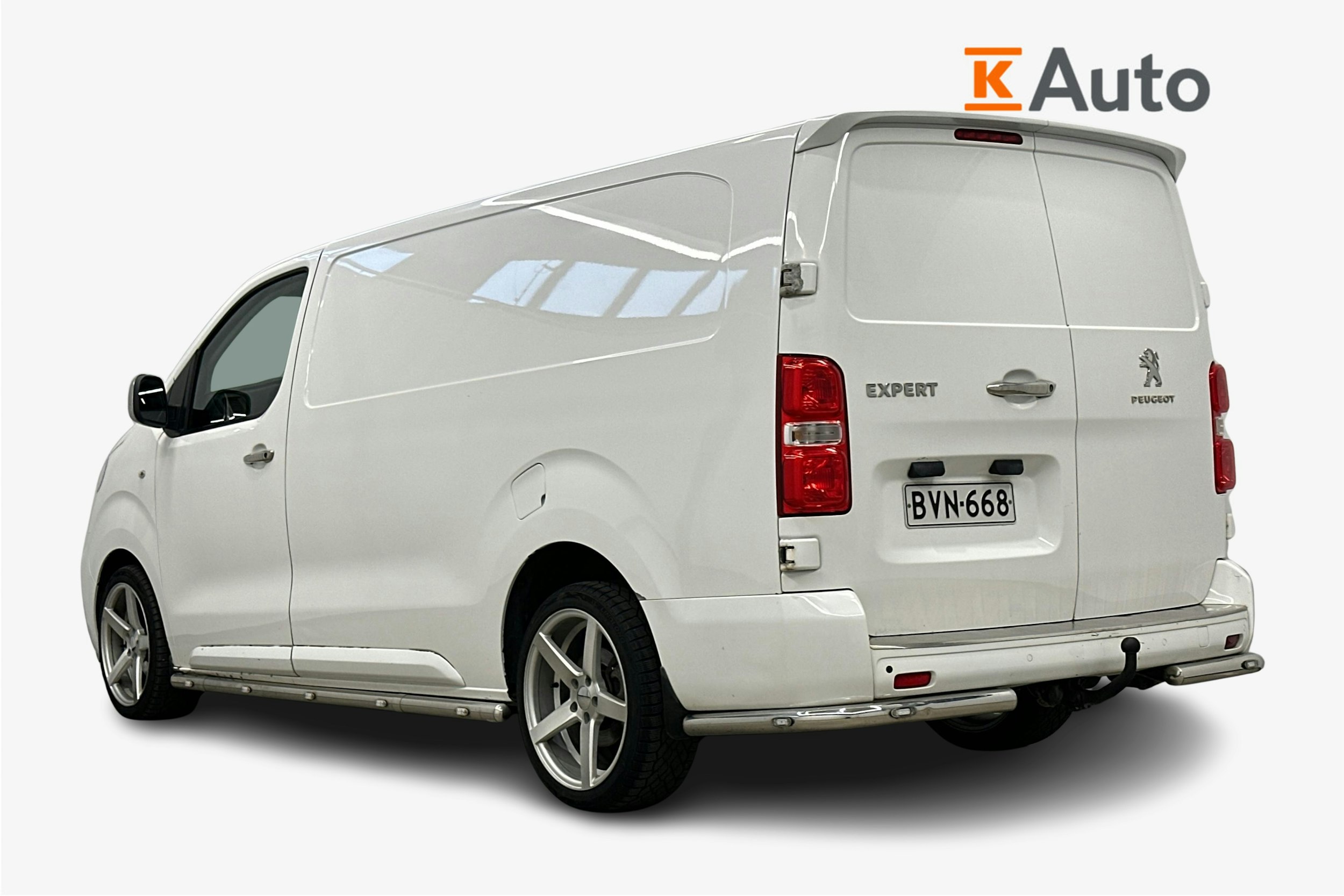 valkoinen Peugeot Expert 2019 kuva 2.