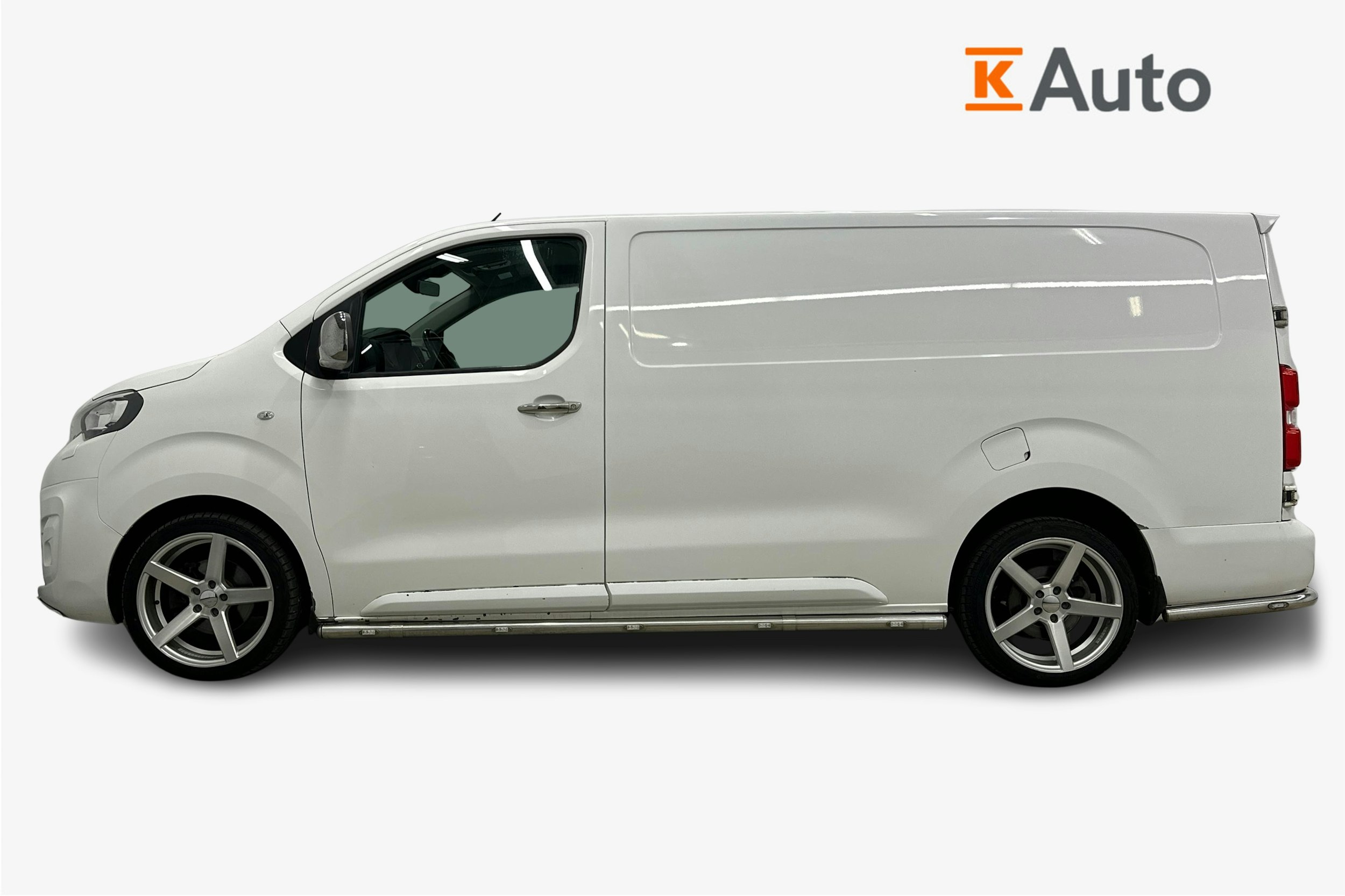 valkoinen Peugeot Expert 2019 kuva 5.