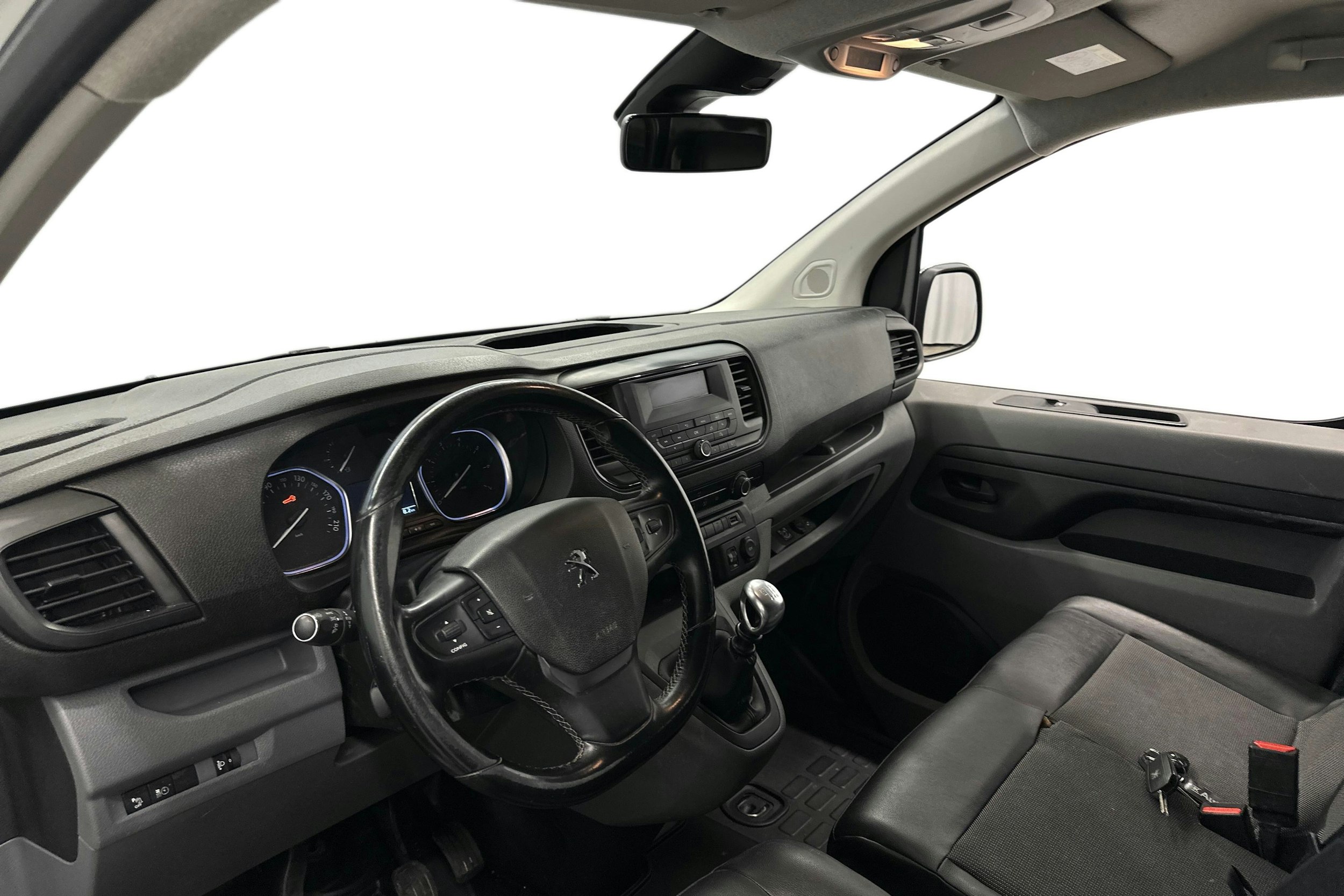 valkoinen Peugeot Expert 2019 kuva 7.