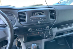 harmaa Peugeot Expert 2019 kuva 4.