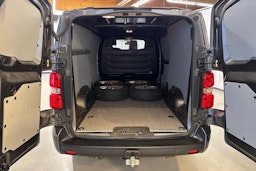 harmaa Peugeot Expert 2021 kuva 20.