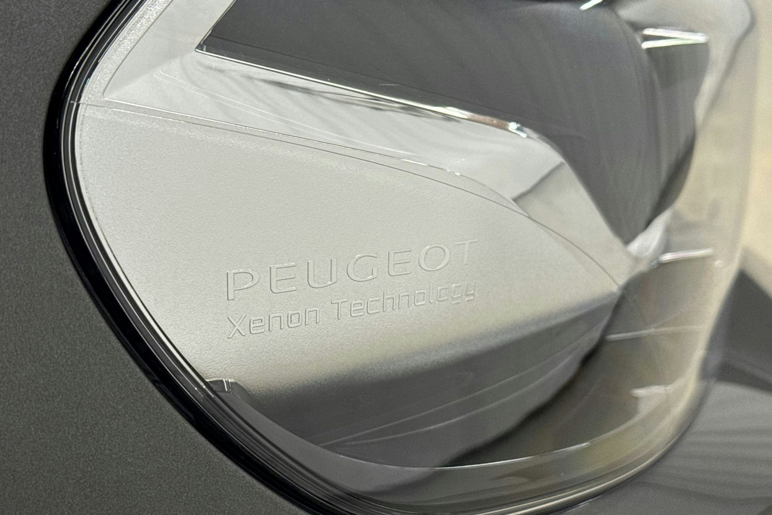 harmaa Peugeot Expert 2021 kuva 25.