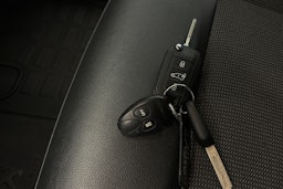 musta Peugeot Expert 2021 kuva 20.