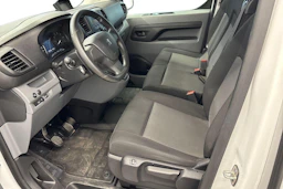 valkoinen Peugeot Expert 2023 kuva 3.