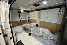 valkoinen Peugeot Expert 2025 kuva 16.