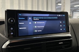 valkoinen Peugeot Expert 2025 kuva 24.