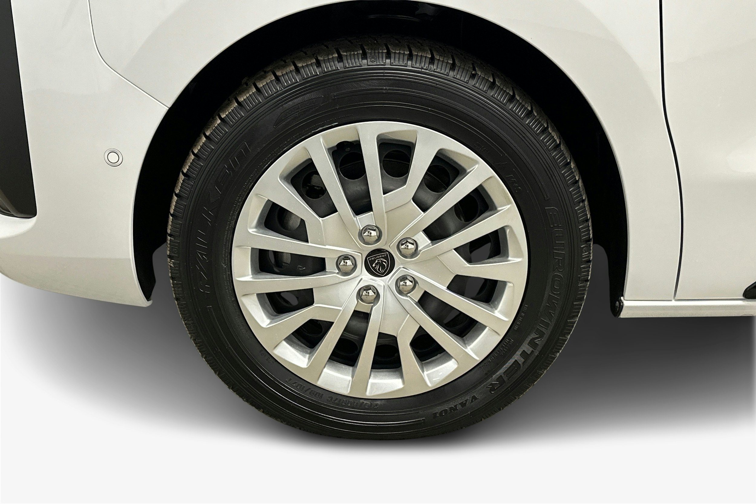valkoinen Peugeot Expert 2025 kuva 12.