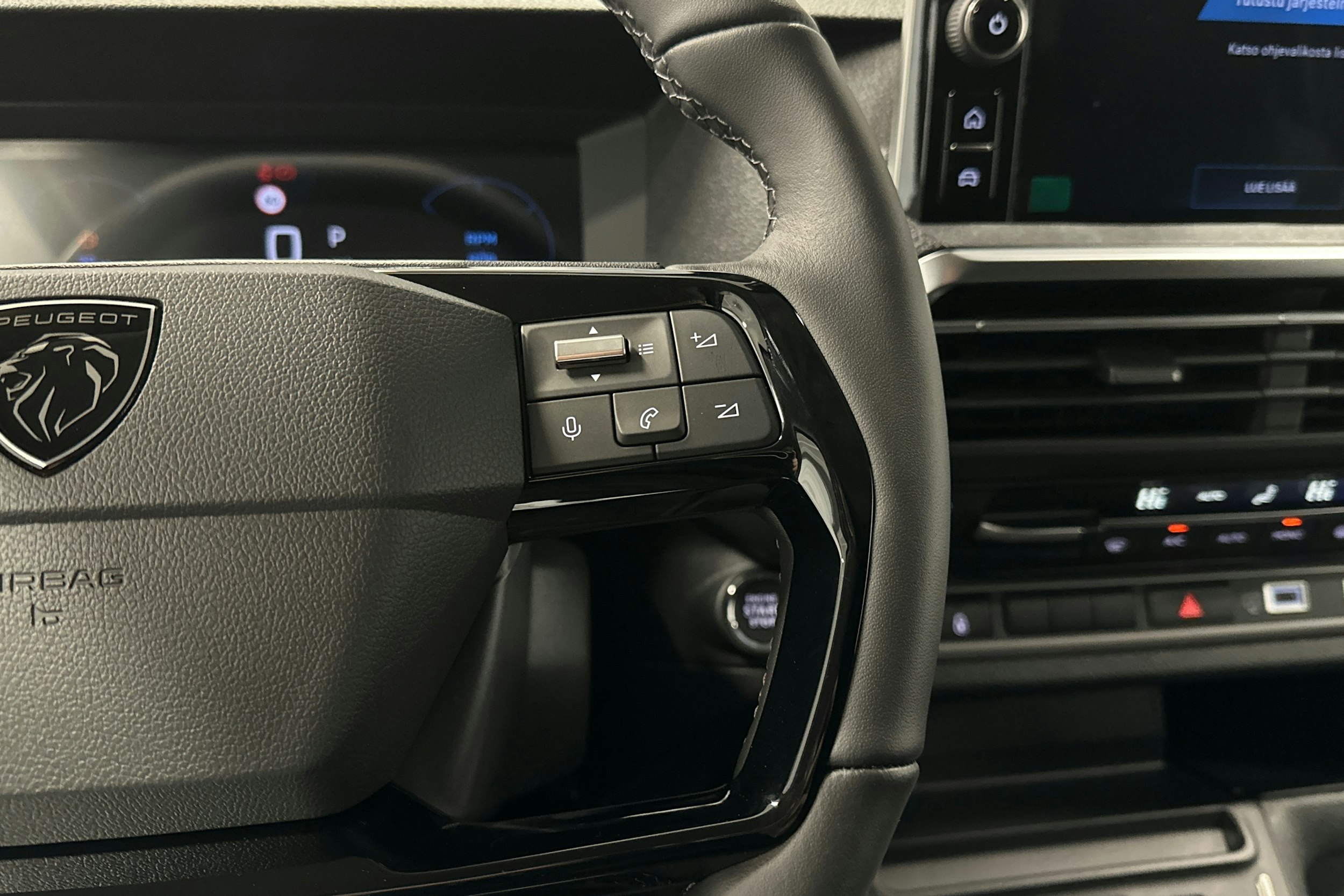 valkoinen Peugeot Expert 2025 kuva 19.