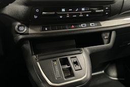 valkoinen Peugeot Expert 2025 kuva 21.