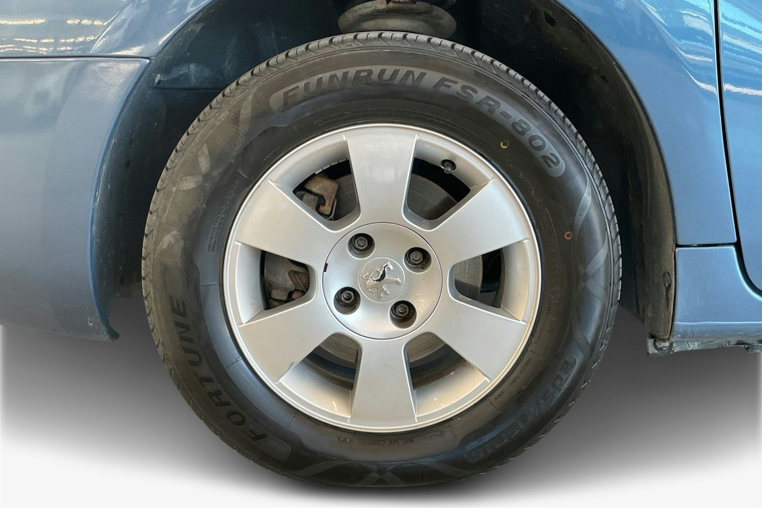 Sininen Peugeot PARTNER 2014 kuva 11.