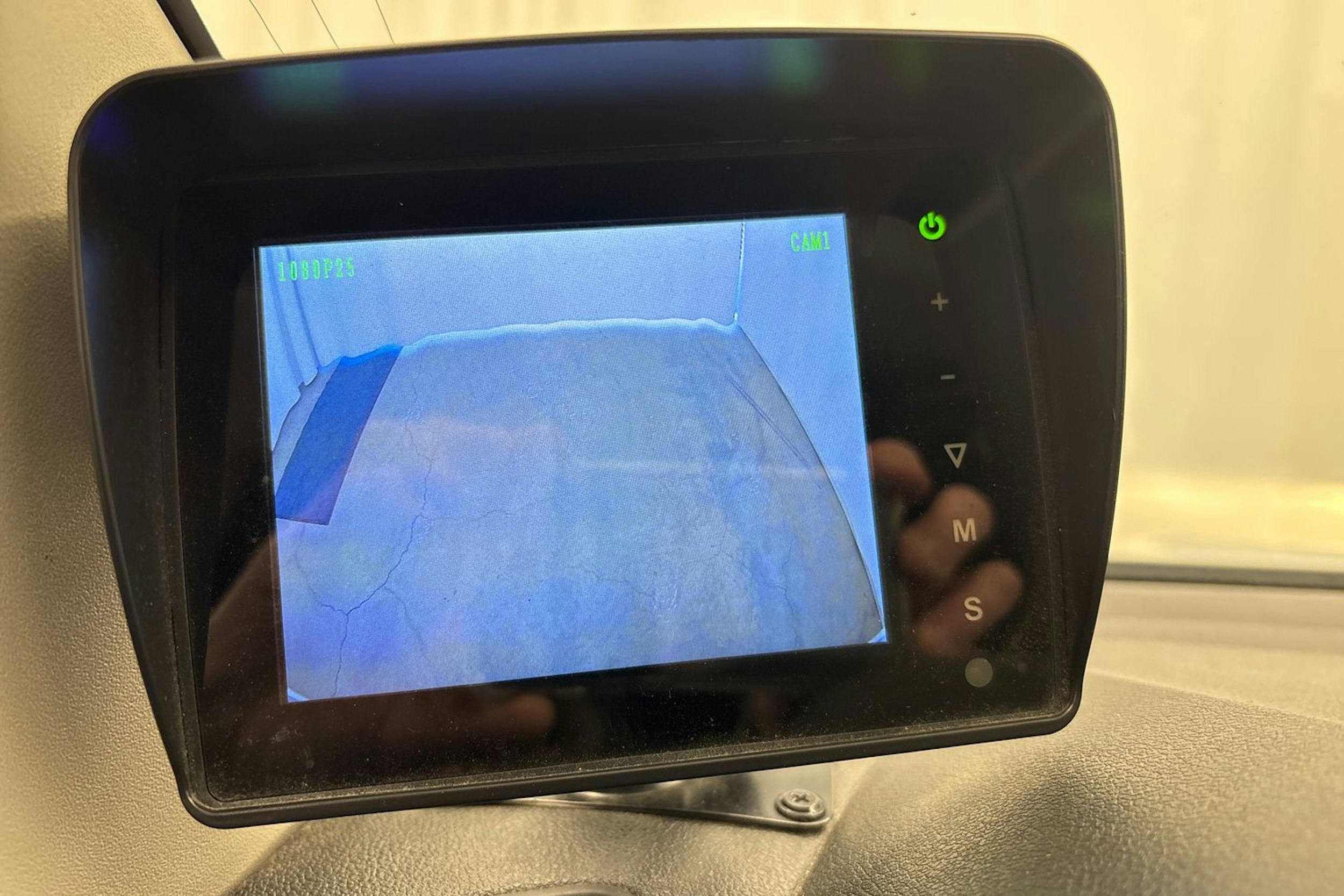 valkoinen Peugeot Partner 2022 kuva 14.