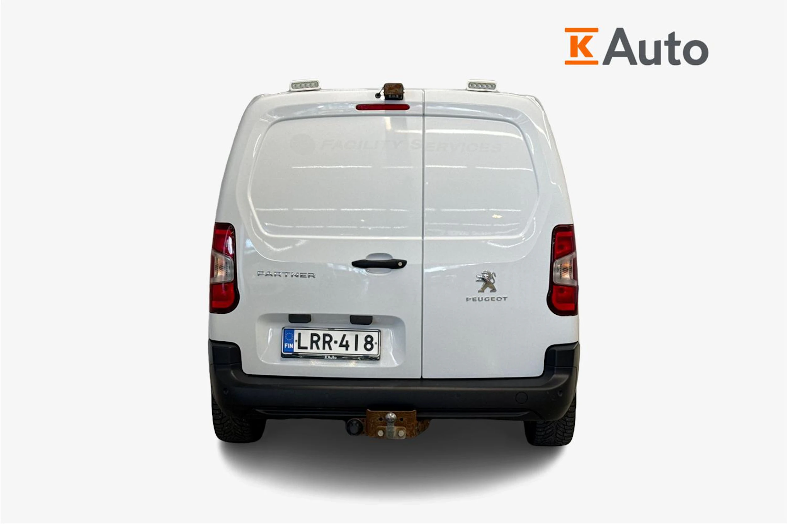 valkoinen Peugeot Partner 2022 kuva 4.