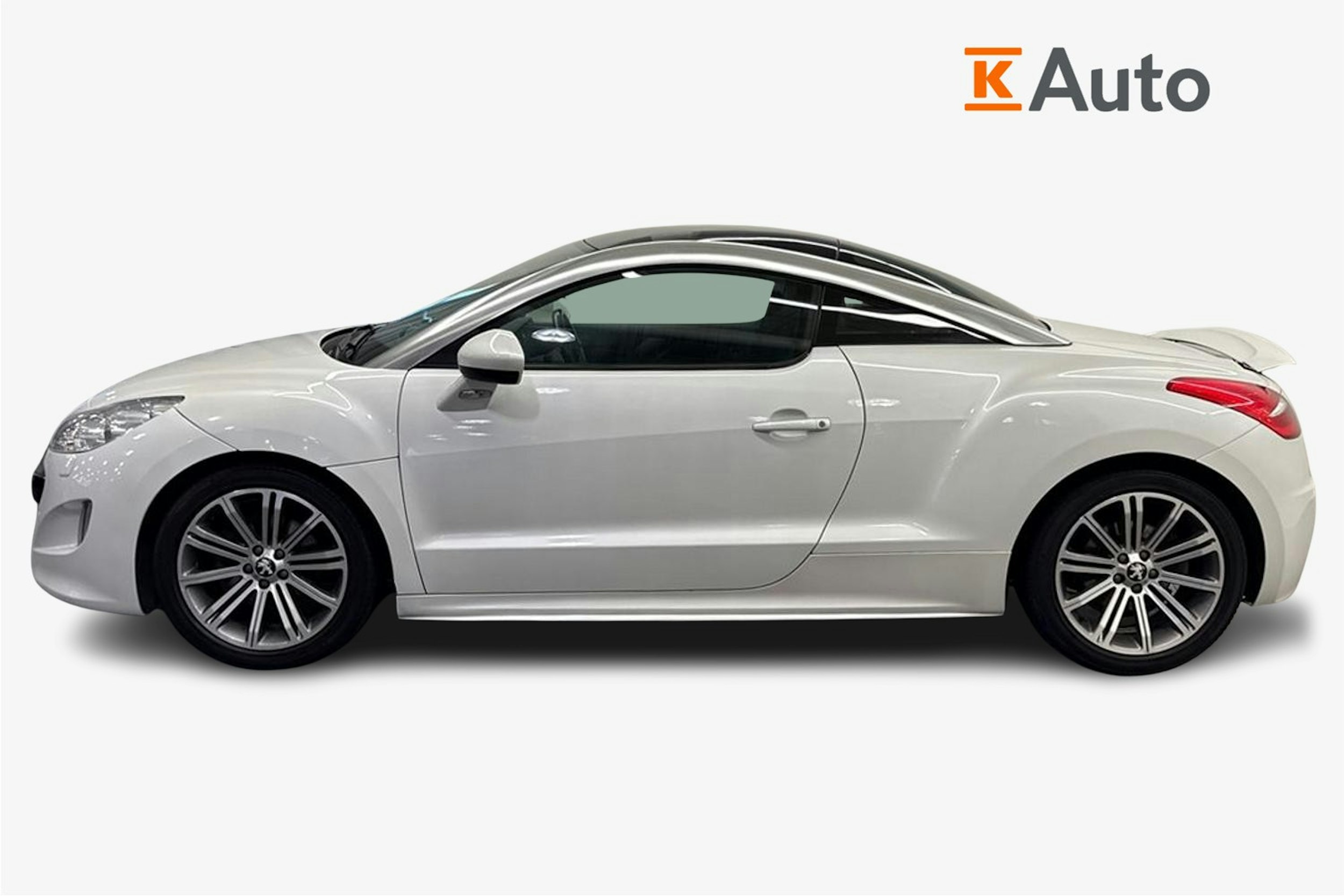 Valkoinen Peugeot RCZ 2010 kuva 6.