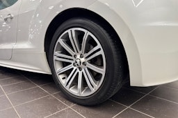 Valkoinen Peugeot RCZ 2010 kuva 13.