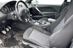 valkoinen Peugeot RCZ 2013 kuva 3.