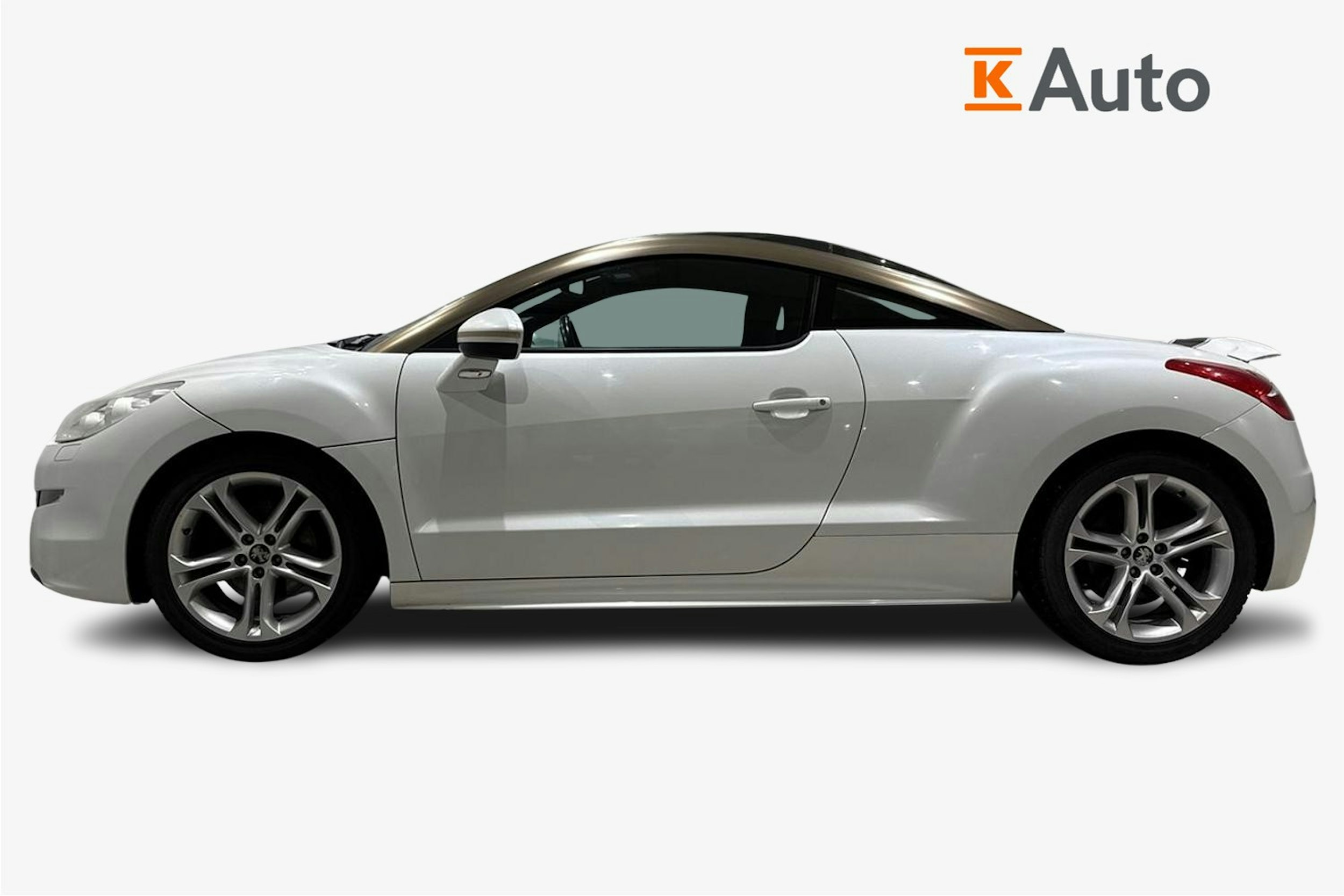 valkoinen Peugeot RCZ 2013 kuva 6.