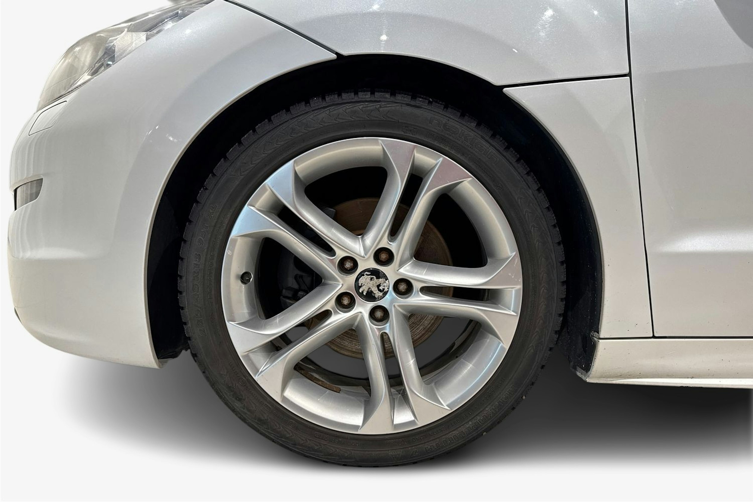 valkoinen Peugeot RCZ 2013 kuva 11.