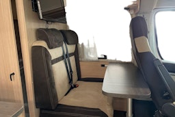 harmaa Poessl Roadcar 540 2018 kuva 9.