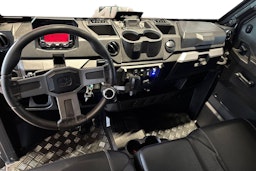 musta Polaris RANGER DIESEL 2023 kuva 9.