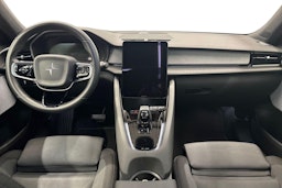 sininen Polestar 2 2021 kuva 9.