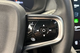 sininen Polestar 2 2021 kuva 21.