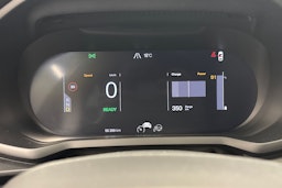 sininen Polestar 2 2021 kuva 22.