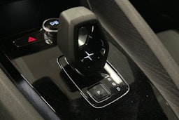 harmaa Polestar 2 2021 kuva 29.