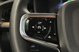 musta Polestar 2 2021 kuva 26.