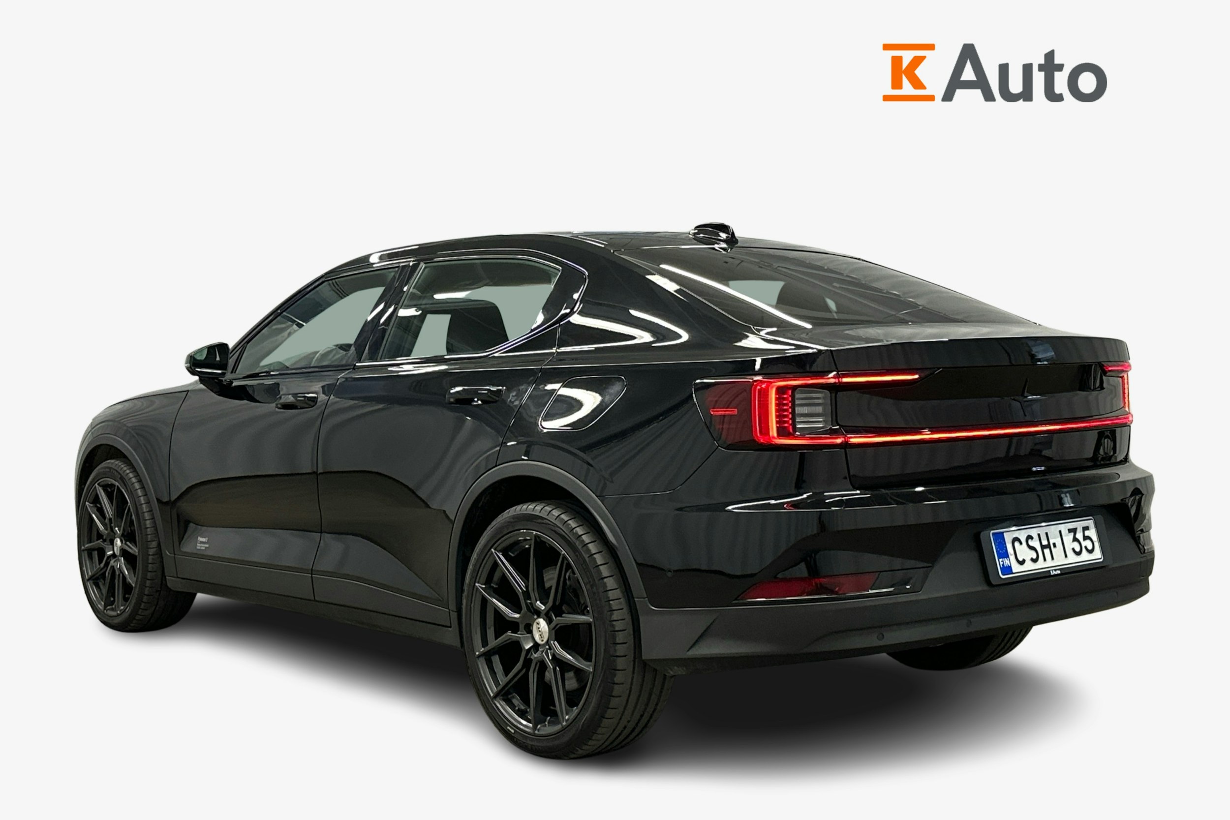 musta Polestar 2 2021 kuva 2.