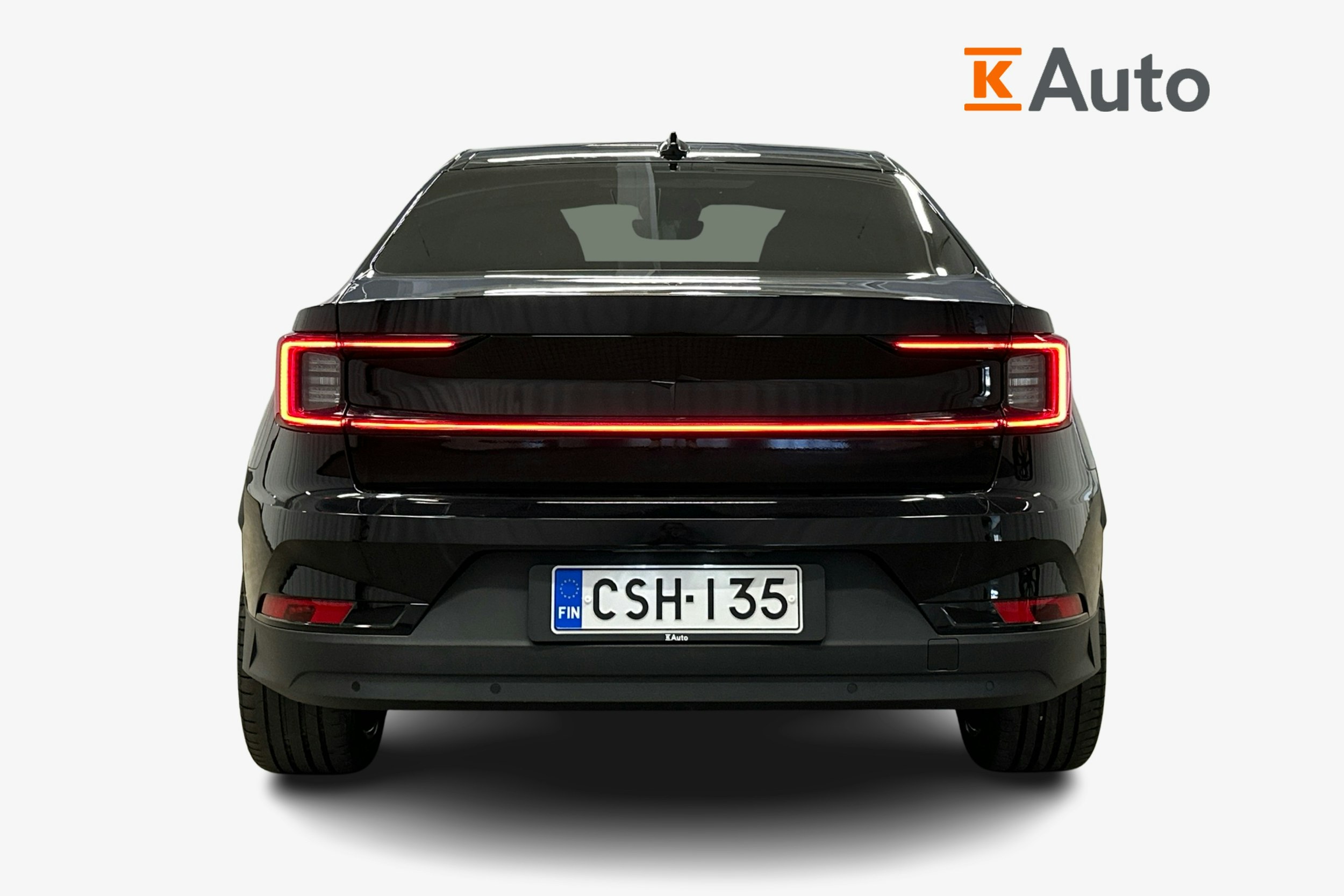 musta Polestar 2 2021 kuva 3.
