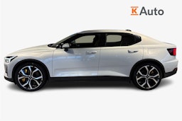 Valkoinen Polestar 2 2021 kuva 6.