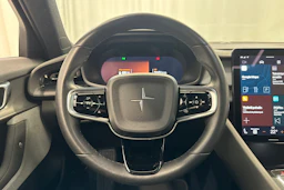 valkoinen Polestar 2 2021 kuva 12.