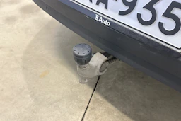 valkoinen Polestar 2 2021 kuva 29.