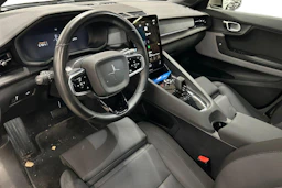 harmaa Polestar 2 2021 kuva 3.